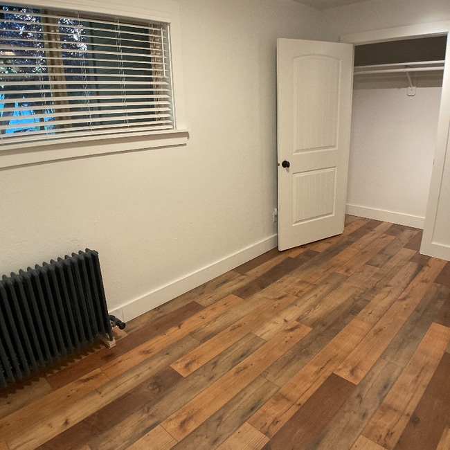 Photo - 733 E Warm Springs Ave