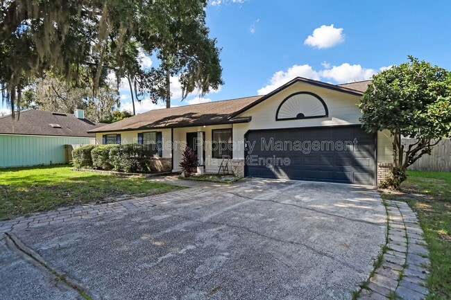 Photo - 10460 Roxbury Ln