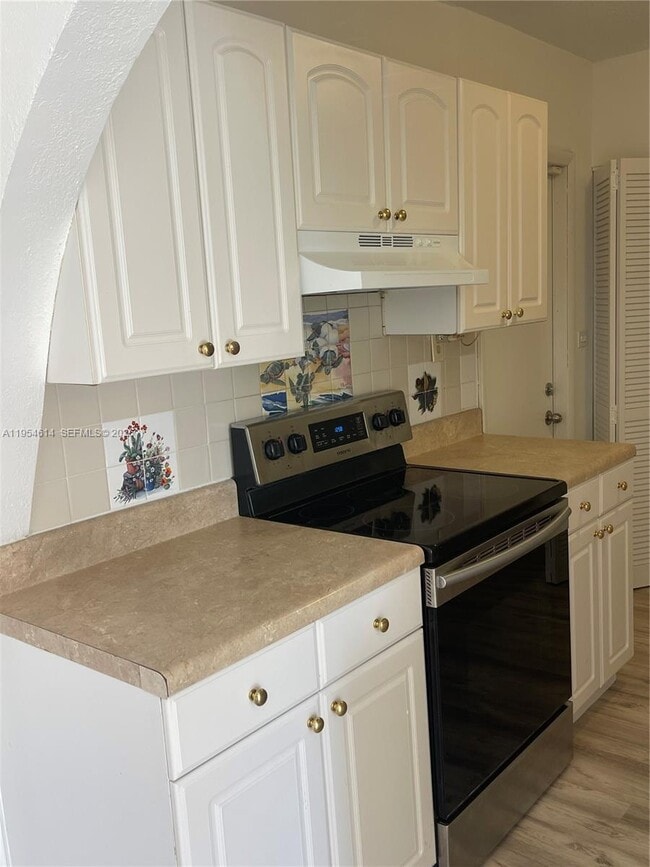 Photo - 1531 N 69th Terrace