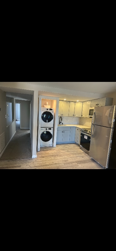 Photo - 43 E Cross St Unit Apartment 3