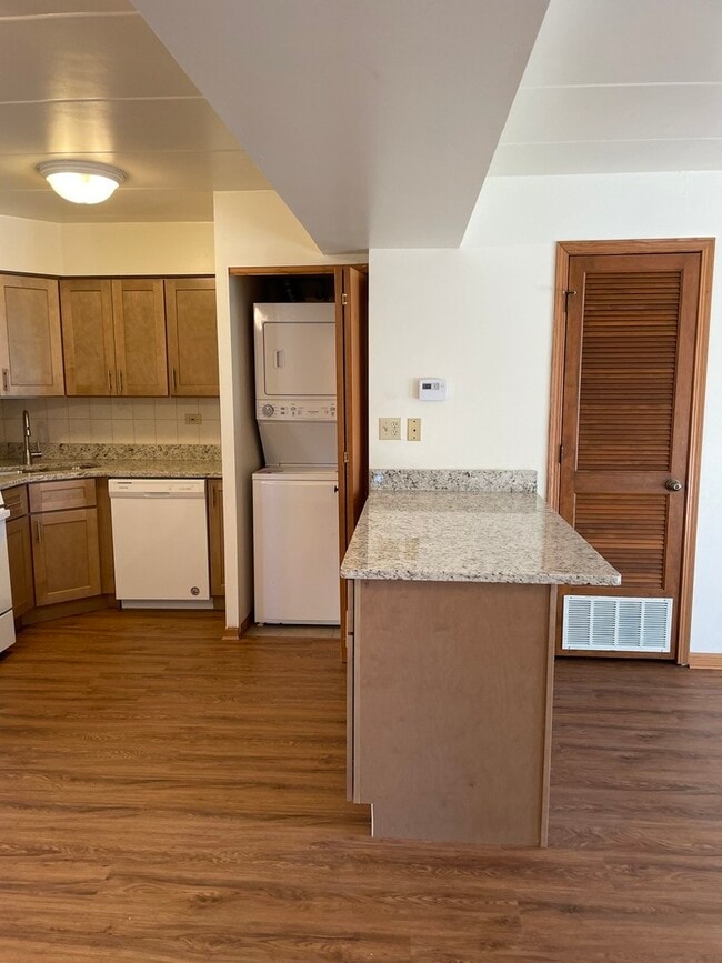 Photo - 9532 Minnick Ave Unit 2W