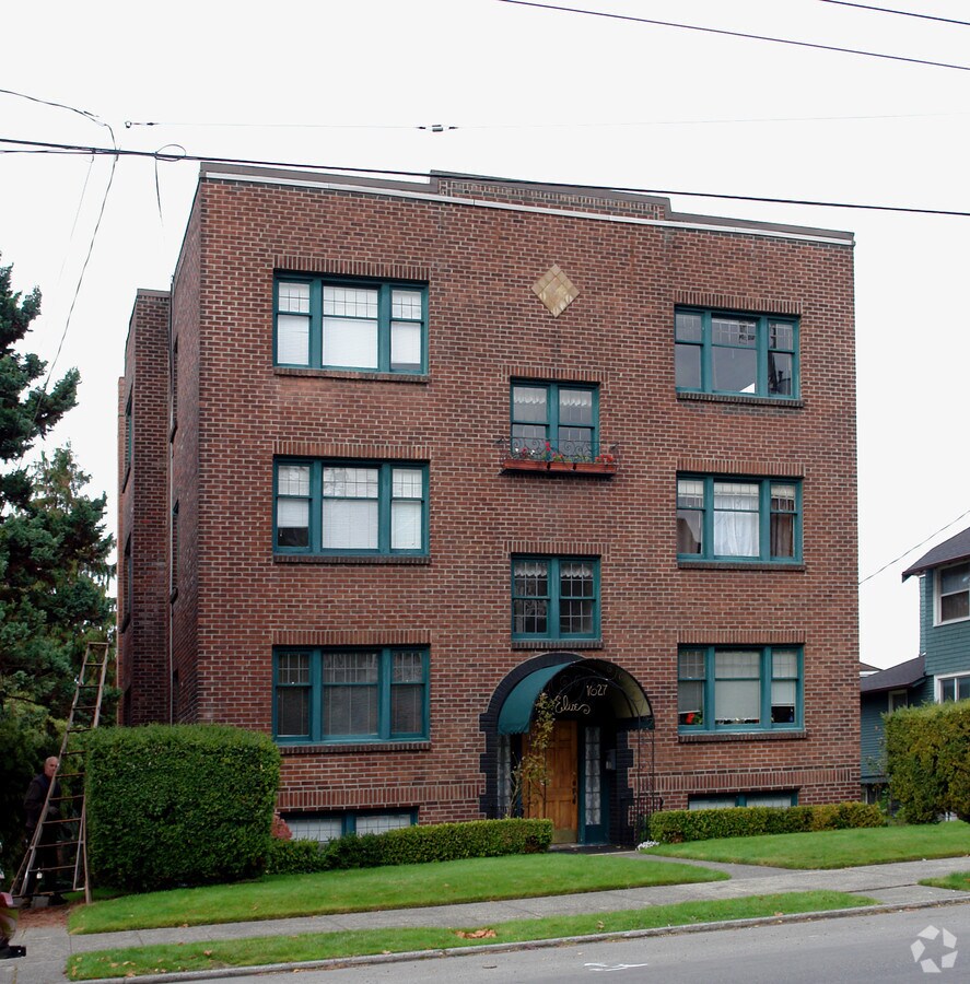 Photo - Elise Apartments
