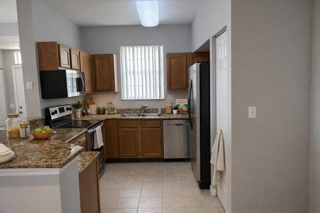 Photo - 1611 SE Pomeroy St