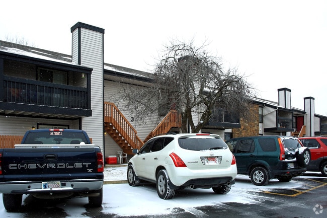 Photo - Phoenix Village Apartments