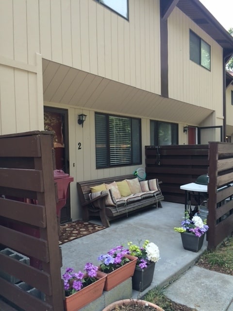 Photo - 149 E Highland Rd