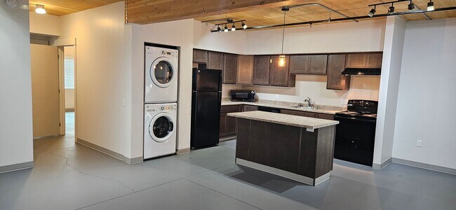 1026 W 1st St Unidad CPC-A107