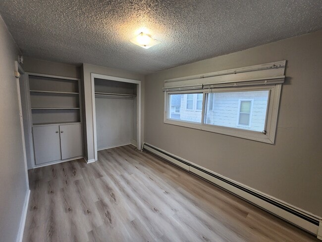 Photo - 221 8th St E Unit 2