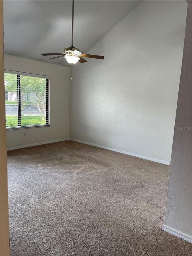 3504 NW 37th Ave