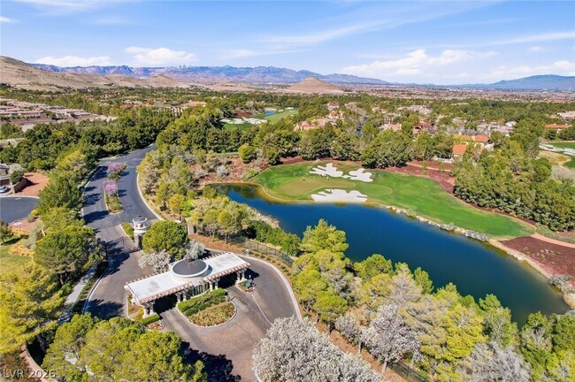 Building Photo - 11 Grand Masters Dr