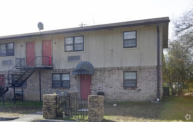 The North River Apartments