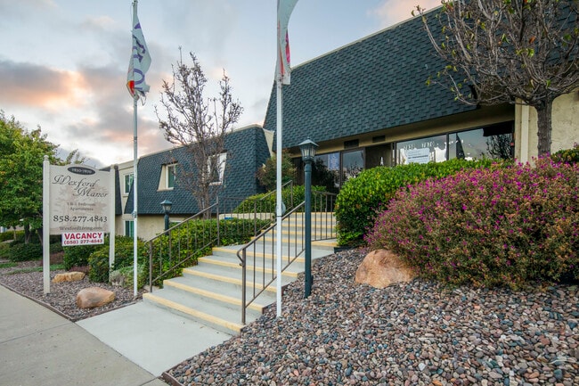 Wexford Manor Apartments