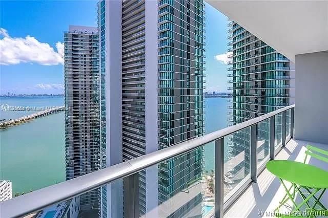 Photo - 501 NE 31st St