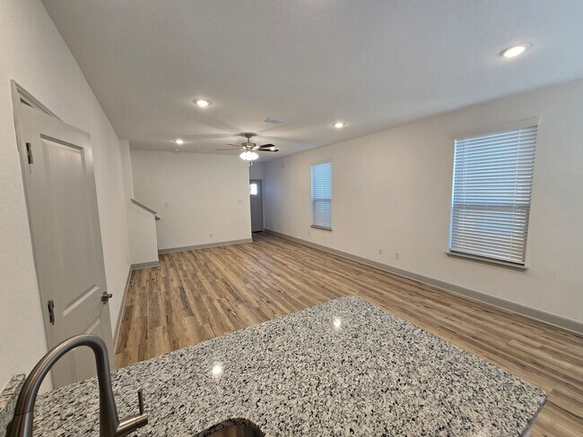 Photo - 7707 Briarwood Pass