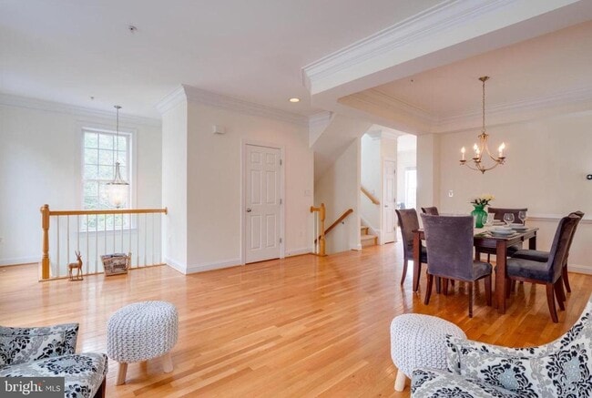 Photo - 3510 Goddard Way