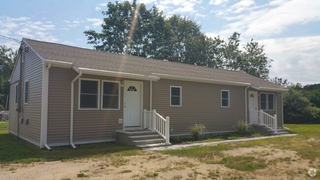 Building Photo - 11 Elizabeth Ct Rental