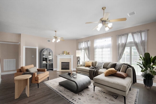 Photo - 2103 Paintbrush Ave