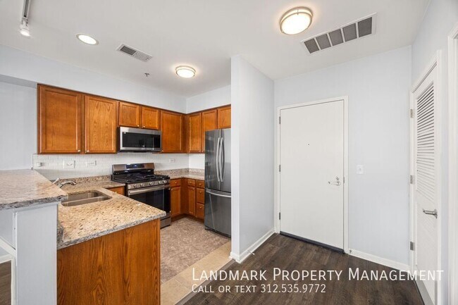 Photo - 3522 S State St Unit 302