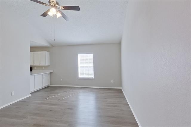 Photo - 2528 Granite Pass