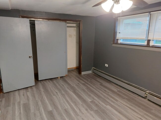 Building Photo - 12262 S McDaniels St Rental