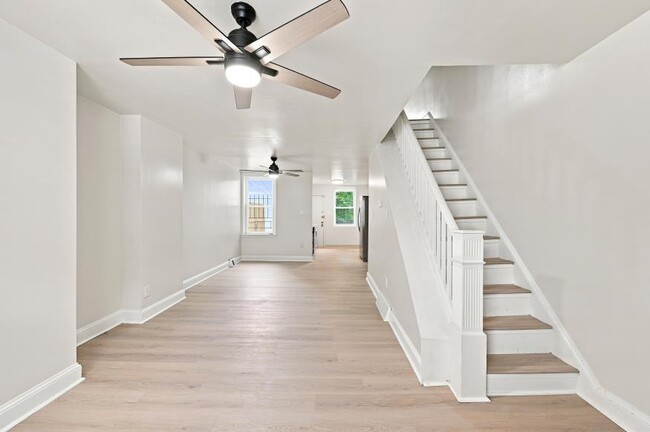 3435 Fairmount Ave