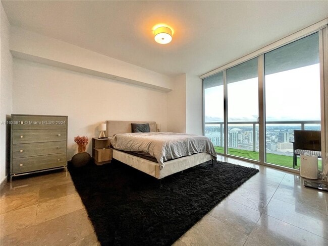 Bedroom - 465 Brickell Ave Unit 3303