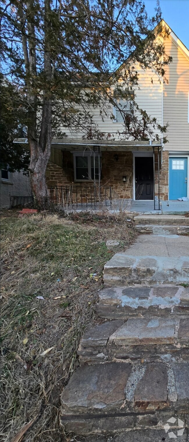 Building Photo - 5025 Chalgrove Ave Rental