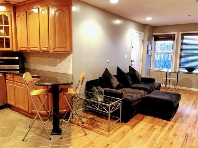 Photo - 128 Tuers Ave Unidad 2