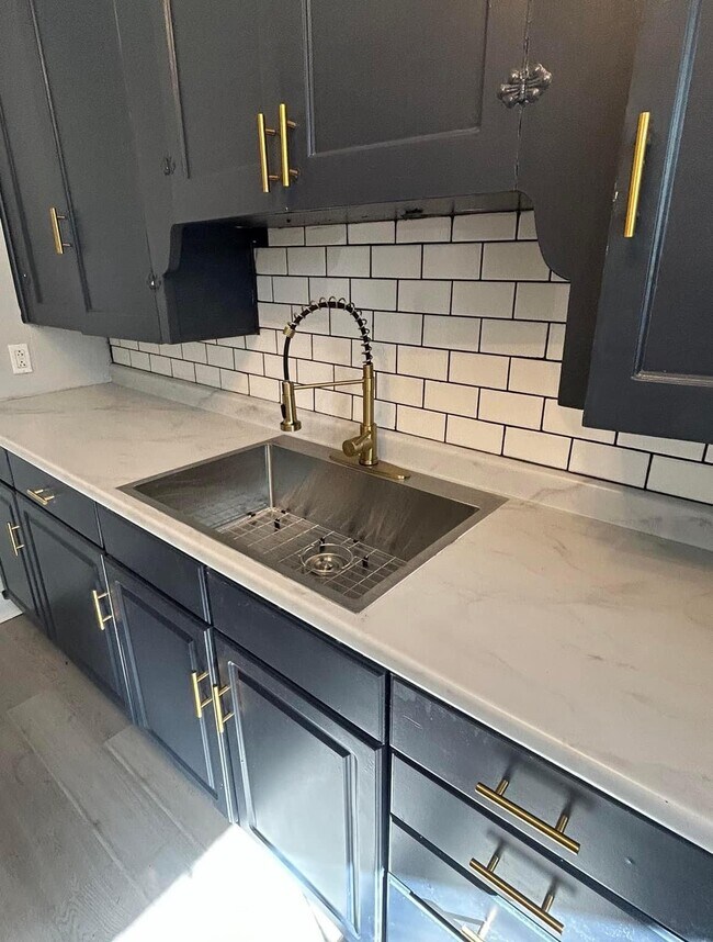 Photo - 1320 Farnam St