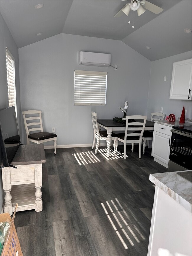 Photo - 3306 E County Rd 172 Unit S