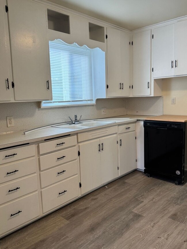 Photo - Unique 2 story, 3 bed home in Mount Vernon