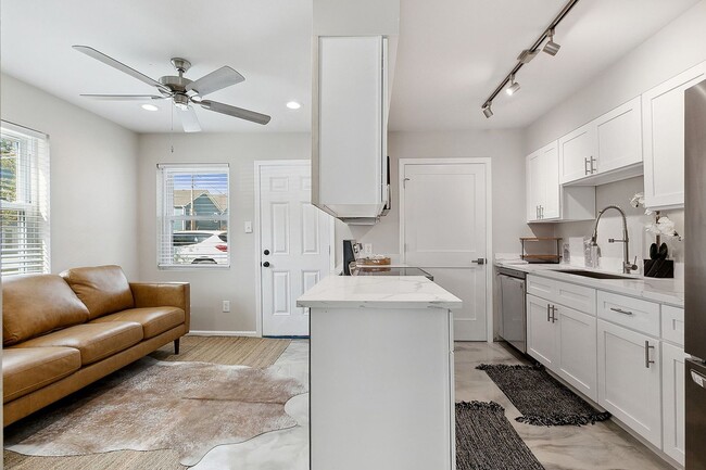 Photo - Beautifully Renovated Condo Style Apartment