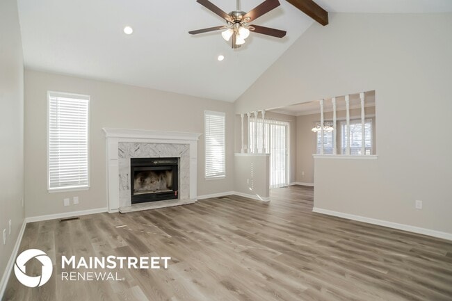 Photo - 708 SE Shamrock Ln