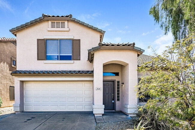 Building Photo - 2531 W White Feather Ln