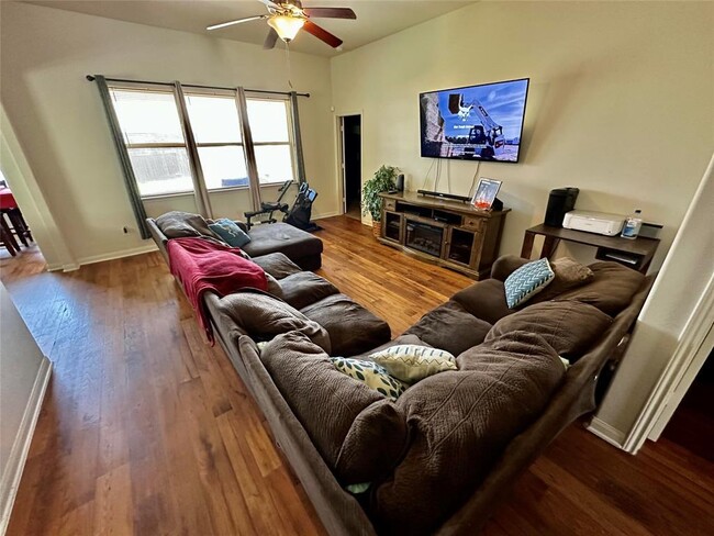 Photo - 19600 Per Lange Pass