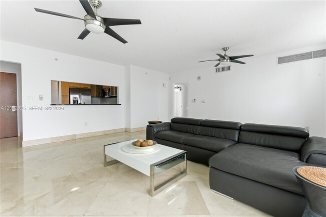 Photo - 31 SE 5th St Unit 2301
