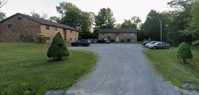 Building Photo - 544 S Charity St
