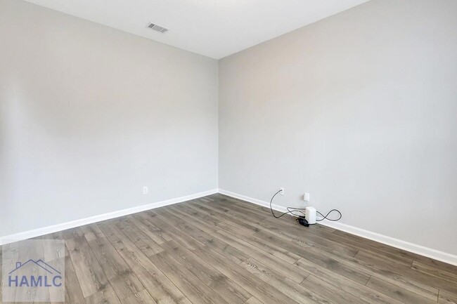 Photo - 12 Trask Cir