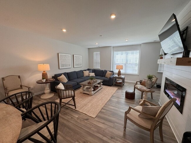 Photo - Fully Furnished Water front Community