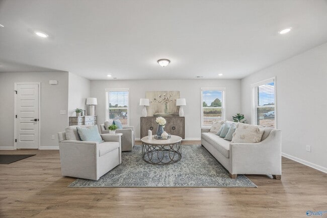 Photo - 27919 Chalmers Cir