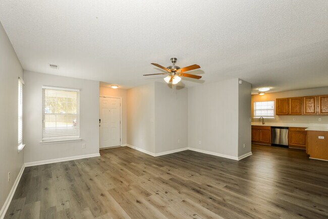 9961 Fox Run Dr