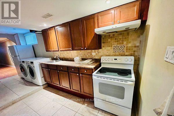 Photo - 136 Prohill St