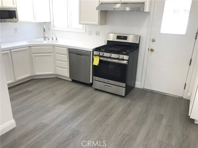 Photo - 6511 W 87th Pl