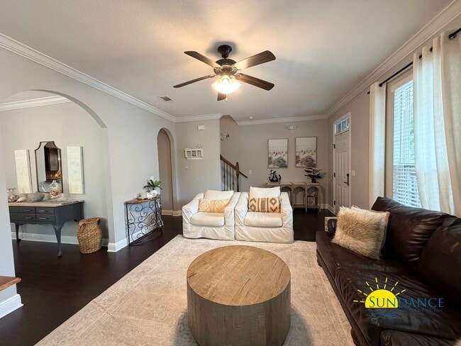 137 Golf Villa Dr