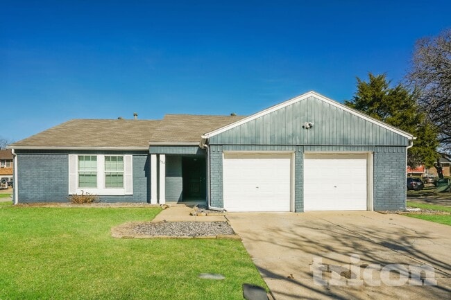 Building Photo - 1122 Heiden Ct