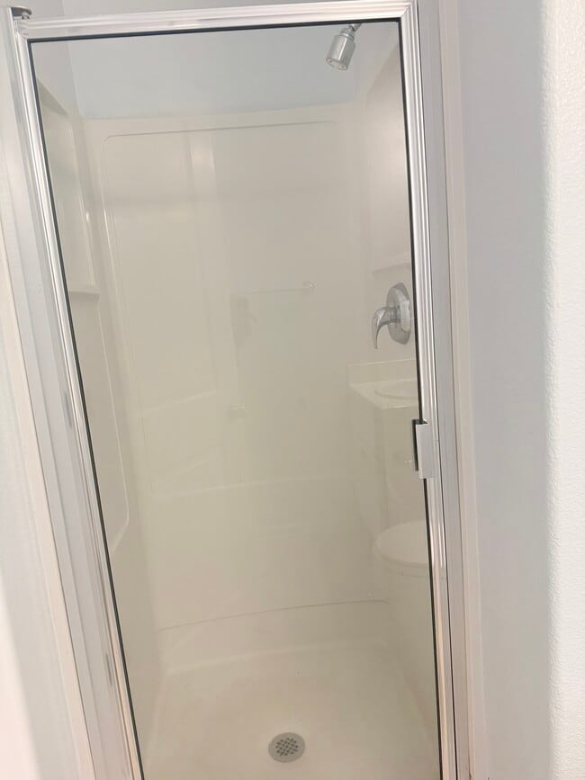 Photo - 1505 Nevin Plz