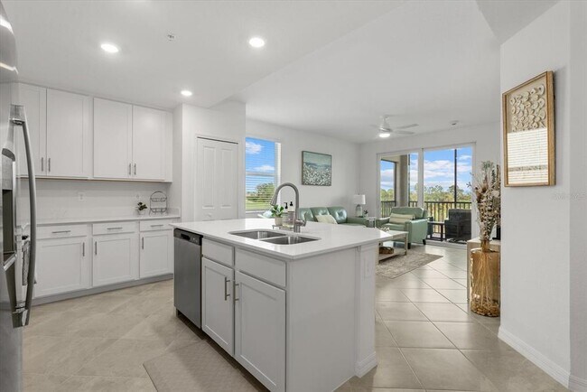 17570 Opal Sand Dr Unit 201