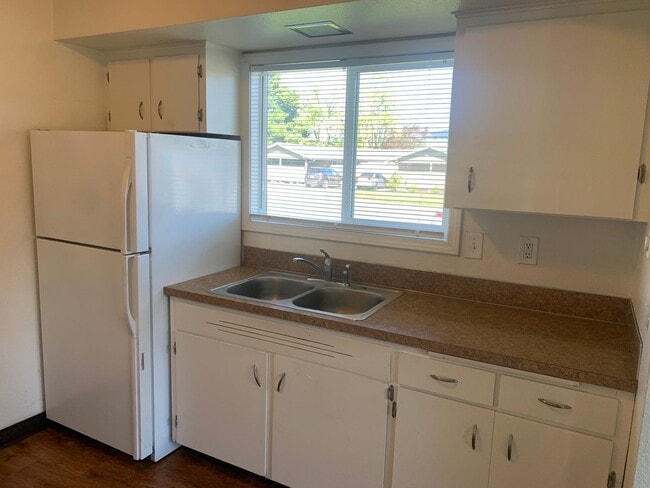 Photo - Sh400-402 Unit Sh400