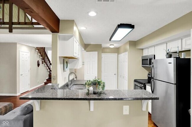 Photo - 4638 Chatterton Cir