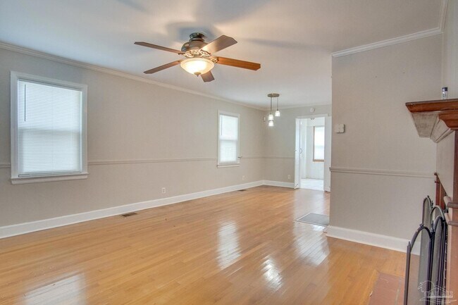 Photo - 1613 E Jordan St