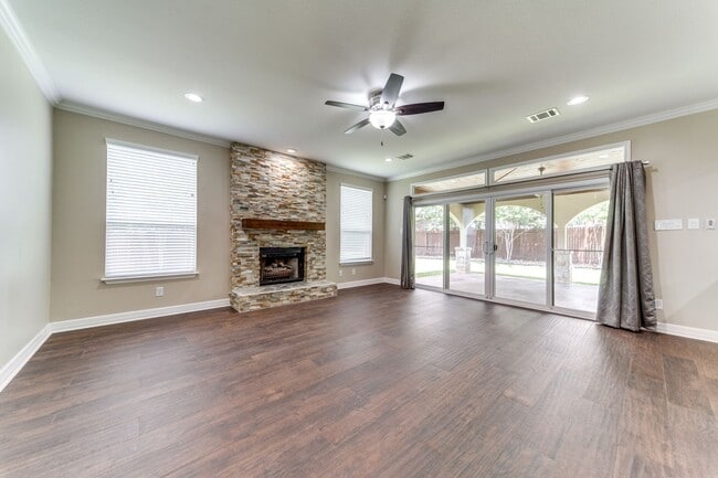 Photo - Beautiful 4 Bedroom Home in Sonoma Ranch